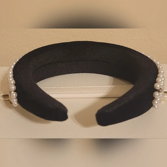 Adorned Headband - Picture 3 of 3